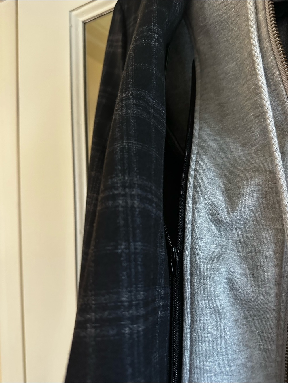 Liverpool Navy Plaid Blazer with Heather Gray Hooded removable Layer/Dickie - Picture 4 of 4